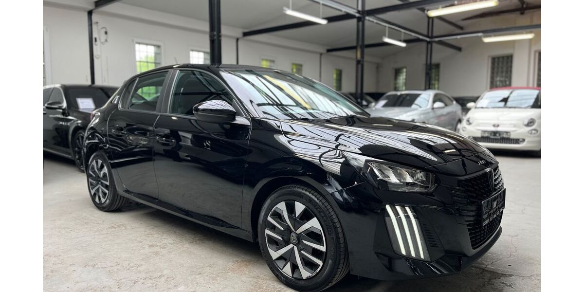 Peugeot 208 80.000 km 12.400 &euro; Velbert 42551