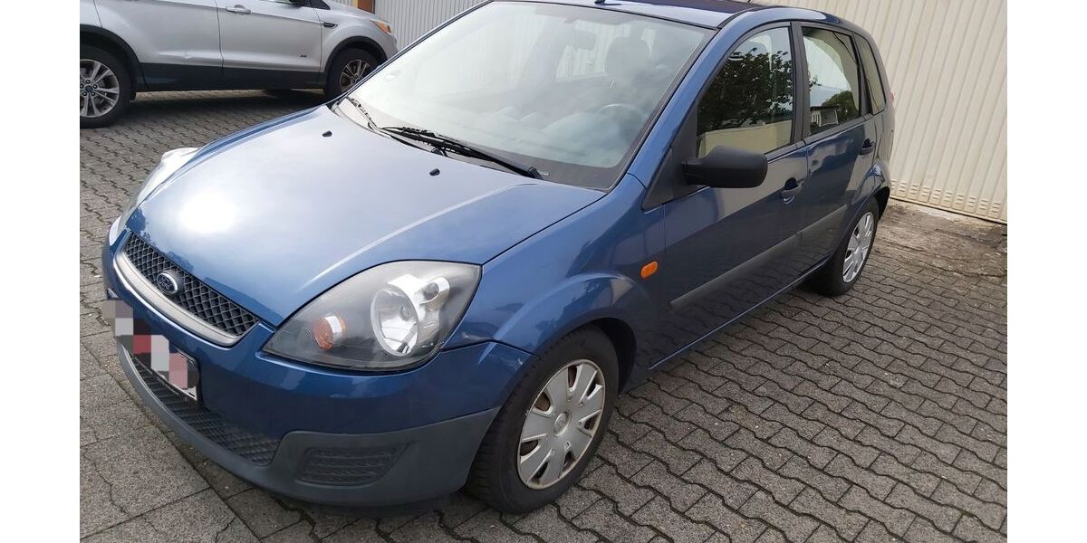 Ford Fiesta 131.650 km 2.550 &euro; köln 50739