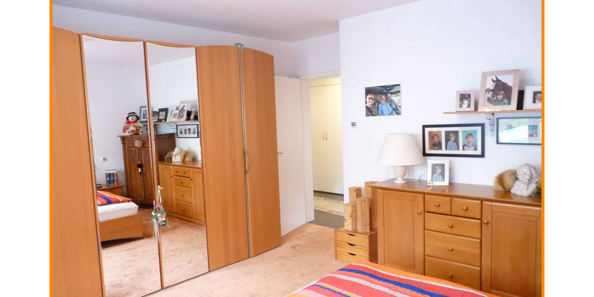 Reihenmittelhaus Neuss Norf - 4 Zimmer, 134 m&sup2;, 688.000&euro; | Angebot:25698663