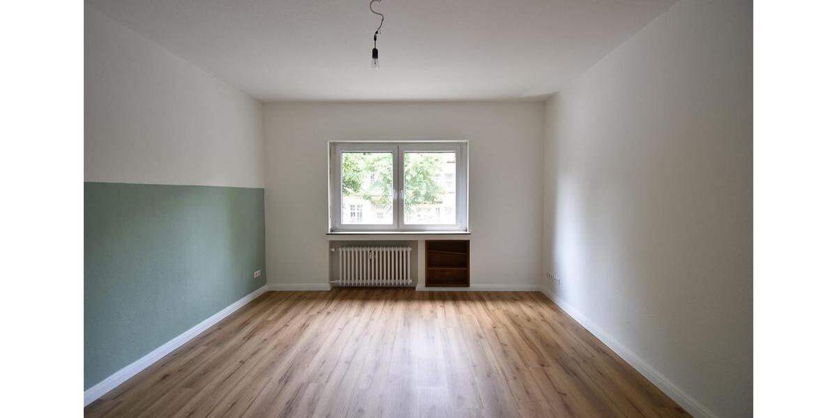 Etagenwohnung Düsseldorf Niederkassel - 2 Zimmer, 75 m&sup2;, 1.290&euro; | Angebot:22440568