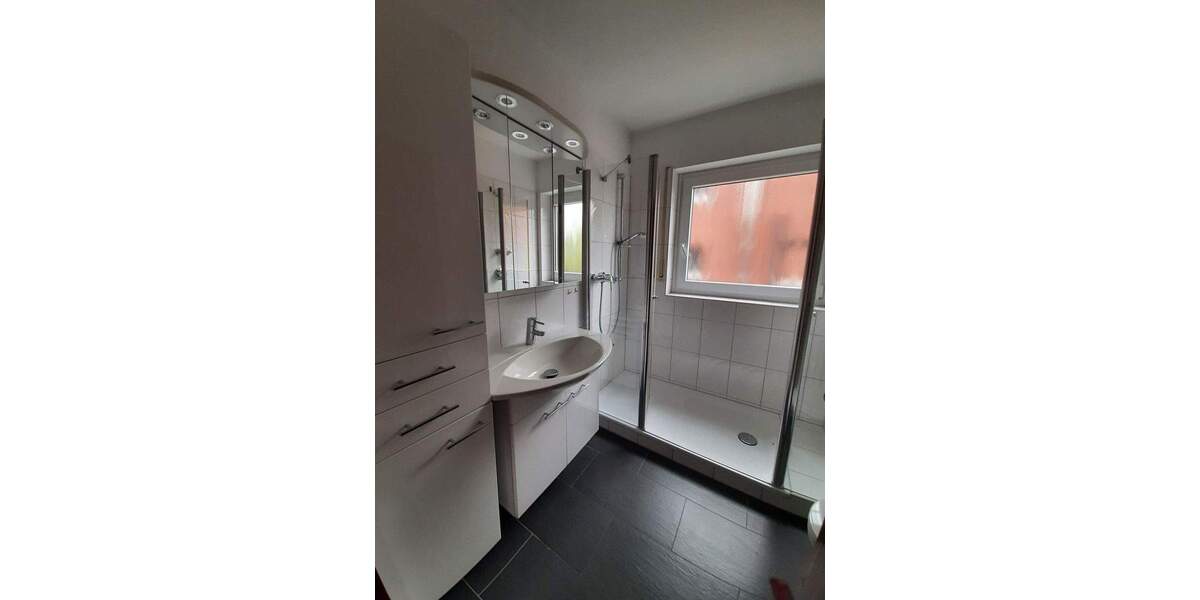 Etagenwohnung Düsseldorf Angermund - 2 Zimmer, 66 m&sup2;, 750&euro; | Angebot:26319899