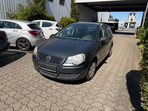 VW Polo 242.000 km 1.650 &euro; Langenfeld 40764