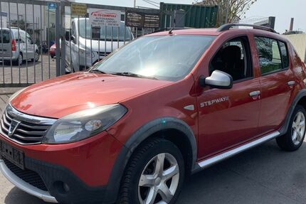 Dacia Sandero 77.500 km 2.650 &euro; Bergisch Gladbach 51465