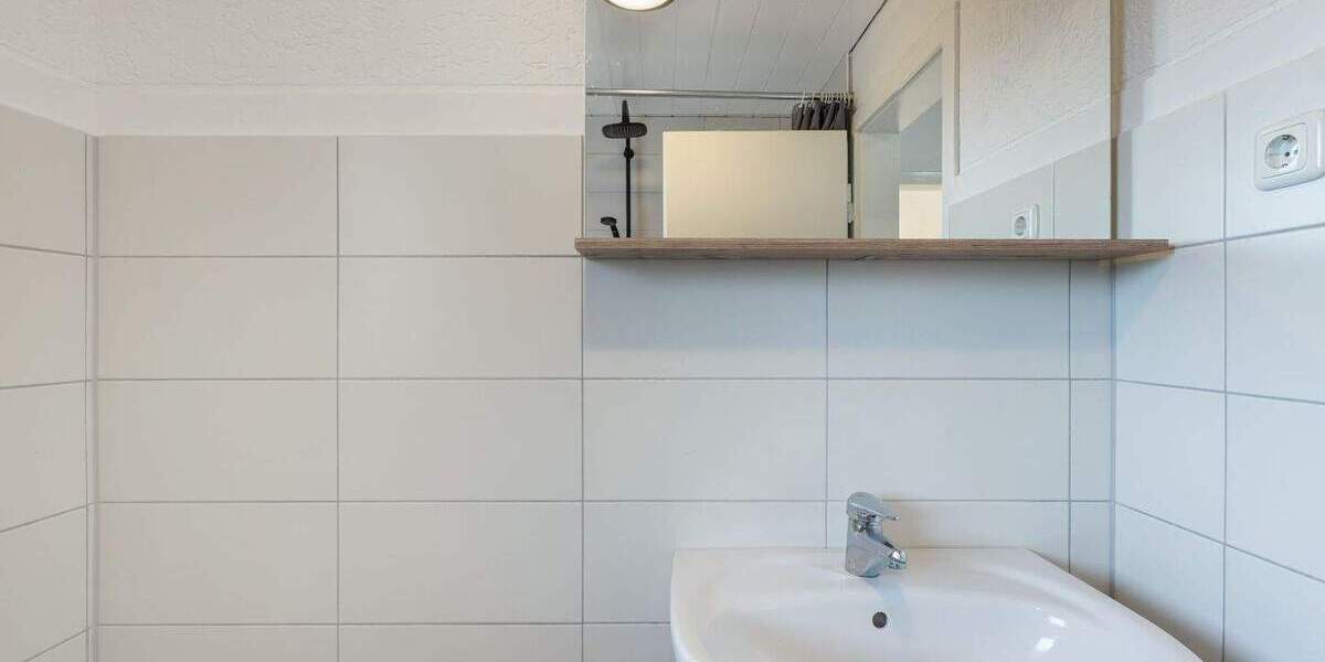 Reihenmittelhaus Korschenbroich - 7 Zimmer, 189 m&sup2;, 499.000&euro; | Angebot:25686404