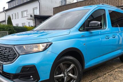 Ford Grand Tourneo 55.100 km 26.450 &euro; Solingen 42657