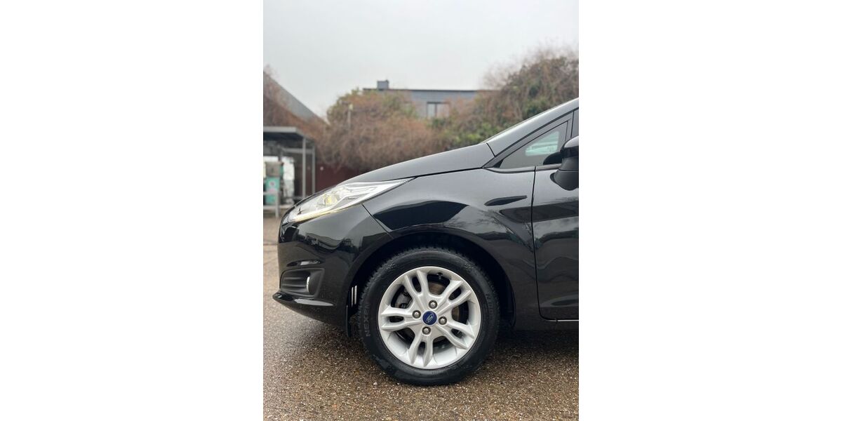 Ford Fiesta 60.800 km 7.990 &euro; Köln 51067