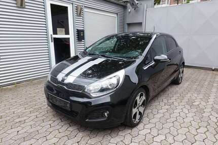 Kia Rio 178.000 km 5.500 &euro; Düsseldorf 40231
