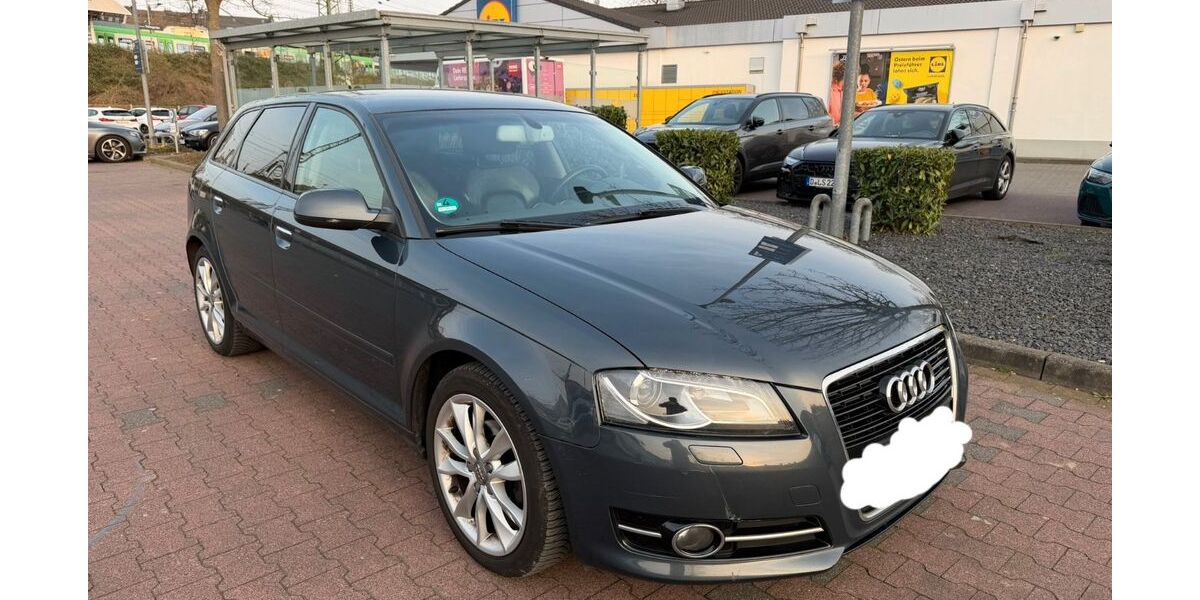 Audi A3 220.000 km 3.499 &euro; Düsseldorf 40223