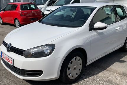 VW Golf 68.000 km 7.950 &euro; Bergisch Gladbach 51465