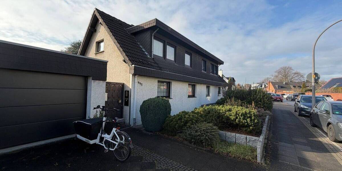 Mehrfamilienhaus, Wohnhaus Köln Vogelsang - 7 Zimmer, 171 m&sup2;, 795.000&euro; | Angebot:26093976