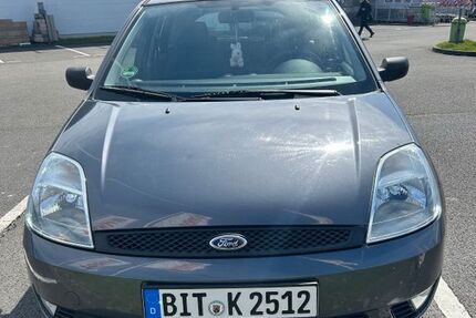 Ford Fiesta 115.000 km 2.500 &euro; Köln 50937