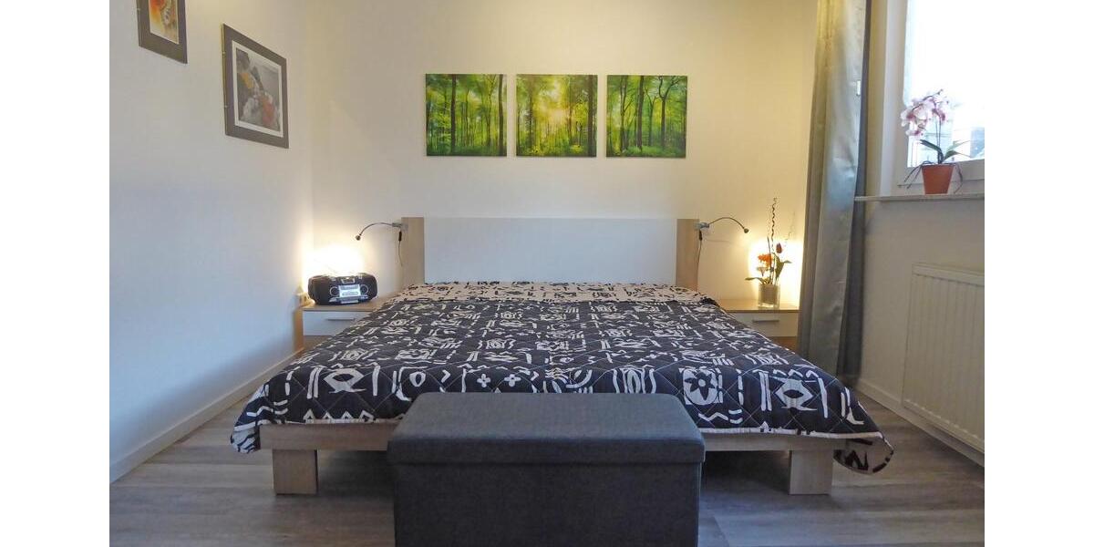 Etagenwohnung Düsseldorf Stadtbezirk 5 - 2.5 Zimmer, 60 m&sup2;, 1.130&euro; | Angebot:26041022
