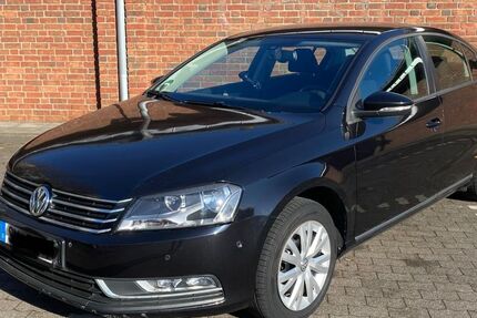 VW Passat 149.580 km 8.300 &euro; Köln 50823