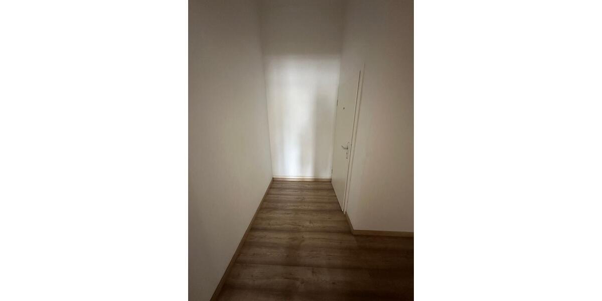 Erdgeschoßwohnung Schwelm - 1 Zimmer, 43 m&sup2;, 325&euro; | Angebot:25325493