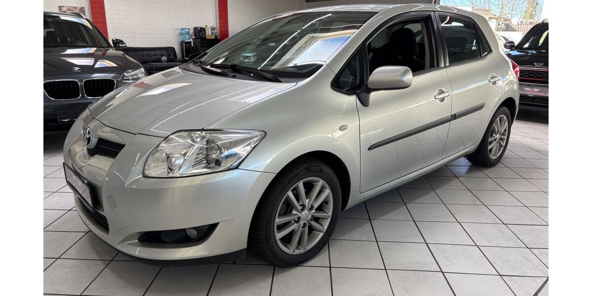 Toyota Auris 130.000 km 7.700 &euro; Leverkusen 51371
