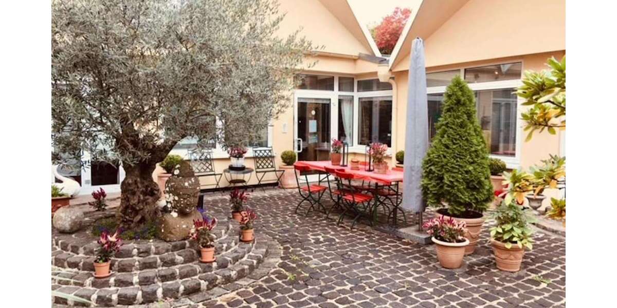 Zimmer Düsseldorf Düsseltal - 1 Zimmer, 1.280&euro; | Angebot:26121607