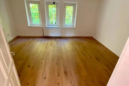 Wohnung Wuppertal - 3 Zimmer, 98 m&sup2;, 780&euro; | Angebot:26265922