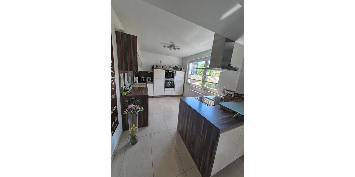 Etagenwohnung Wuppertal Gemarkung Langerfeld - 4 Zimmer, 135 m&sup2;, 270.000&euro; | Angebot:26323377