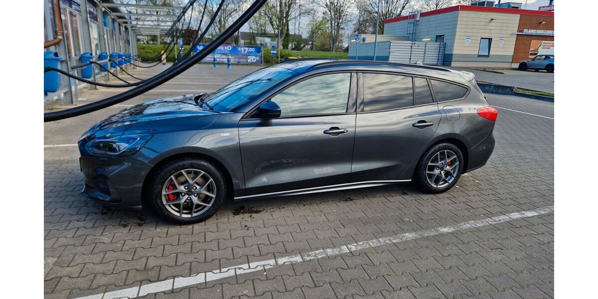 Ford Focus 74.000 km 15.500 &euro; Monheim am Rhein 40789
