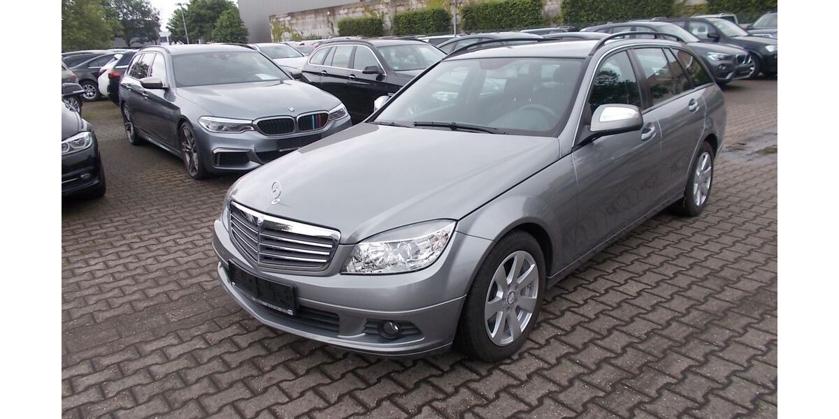 Mercedes-Benz C 180 117.734 km 9.400 &euro; Willich 47877