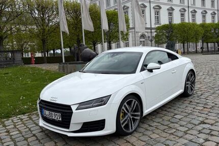 Audi TT 137.000 km 17.900 &euro; Bergisch Gladbach 51429
