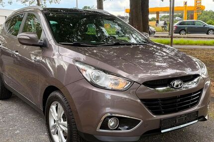 Hyundai ix35 131.000 km 10.700 &euro; Köln 51107