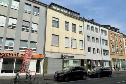 Haus Neuss Furth-Süd - 16 Zimmer, 492 m&sup2;, 925.000&euro; | Angebot:27385535