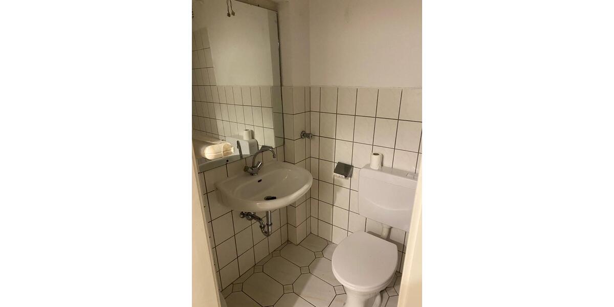 Etagenwohnung Düsseldorf Oberbilk - 2 Zimmer, 55 m&sup2;, 800&euro; | Angebot:25719546
