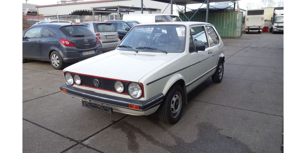 VW Golf 156.000 km 3.999 &euro; Köln 51149