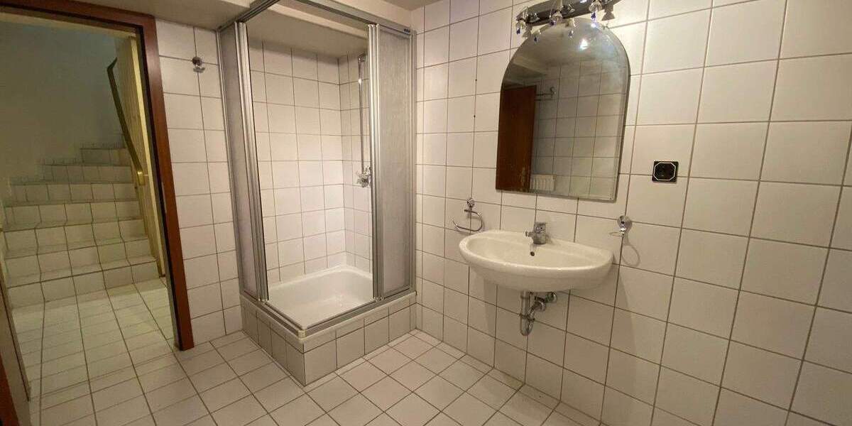 Mehrfamilienhaus, Wohnhaus Bergisch Gladbach Lustheide - 4 Zimmer, 143 m&sup2;, 545.000&euro; | Angebot:25865347