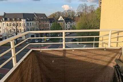 Wohnung Mülheim - 2 Zimmer, 55 m&sup2;, 388&euro; | Angebot:26180761