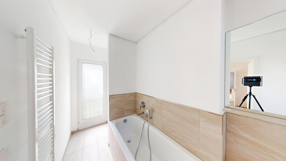 Etagenwohnung Düsseldorf Stadtbezirk 3 - 3 Zimmer, 103 m&sup2;, 1.925&euro; | Angebot:24116704