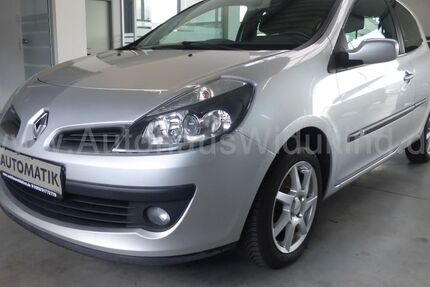 Renault Clio 87.000 km 5.490 &euro; Wuppertal 42289