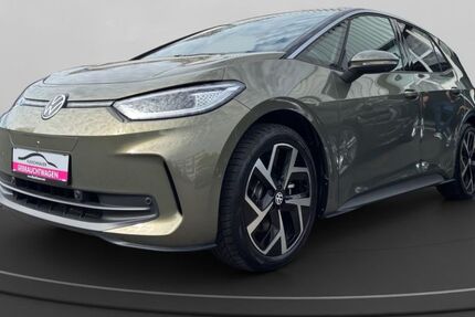 VW ID.3 27.367 km 31.990 &euro; Köln 50968