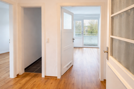 Wohnung Wuppertal Lichtenplatz - 2 Zimmer, 49 m&sup2;, 390&euro; | Angebot:26137374