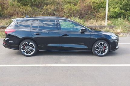 Ford Focus 51.500 km 15.800 &euro; Köln 50997