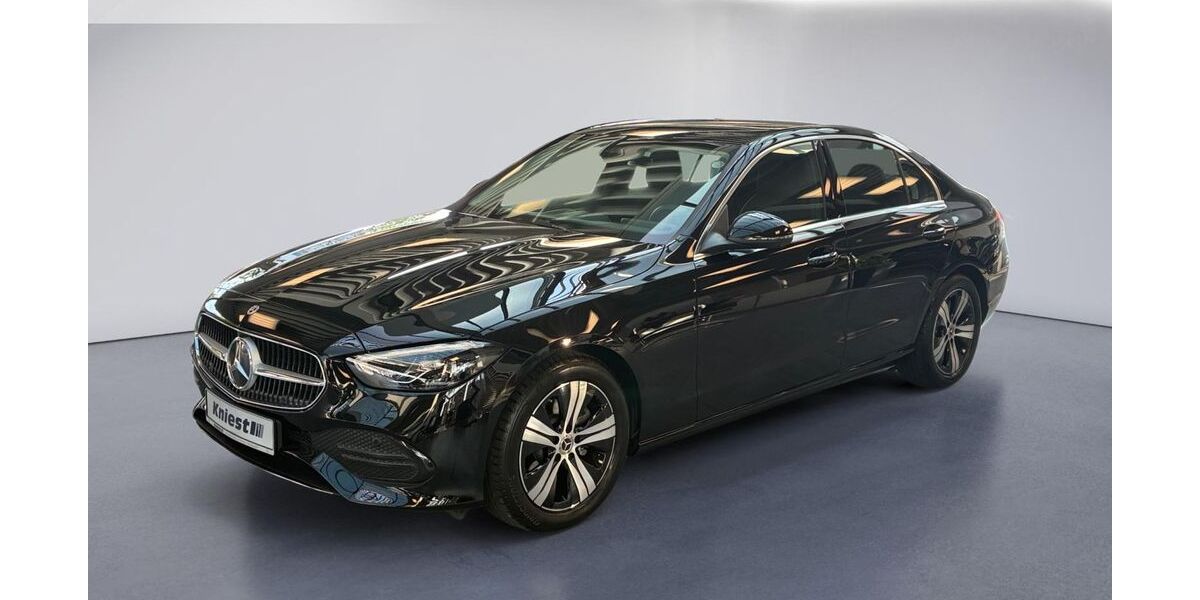 Mercedes-Benz C 180 7.986 km 33.490 &euro; Neuss 41464