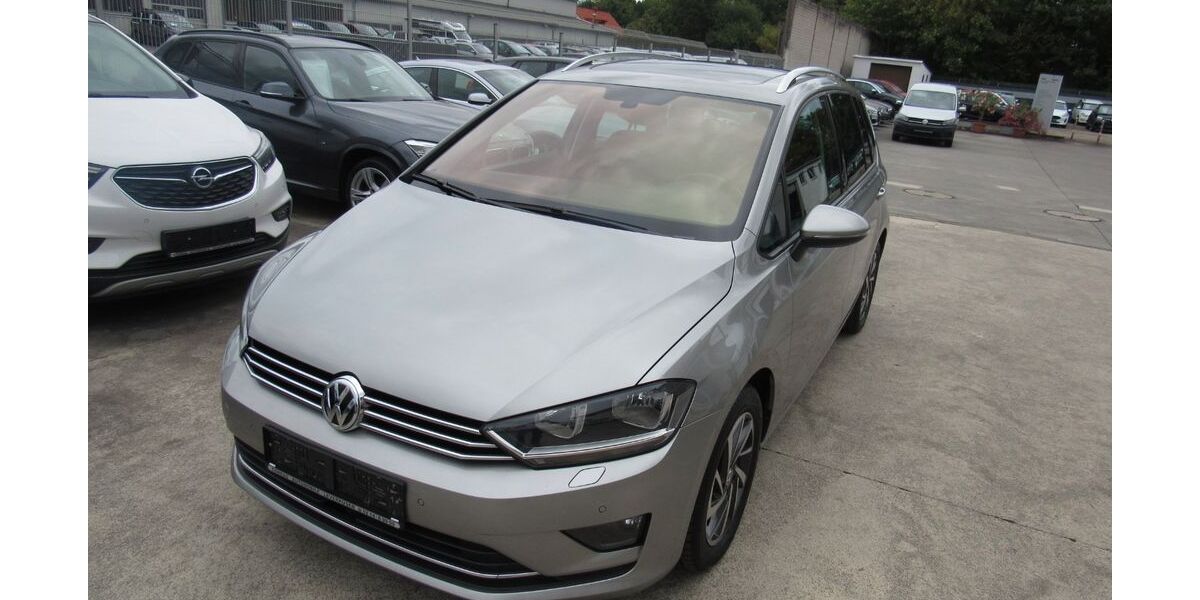 VW Golf 119.600 km 11.900 &euro; Leverkusen 51371