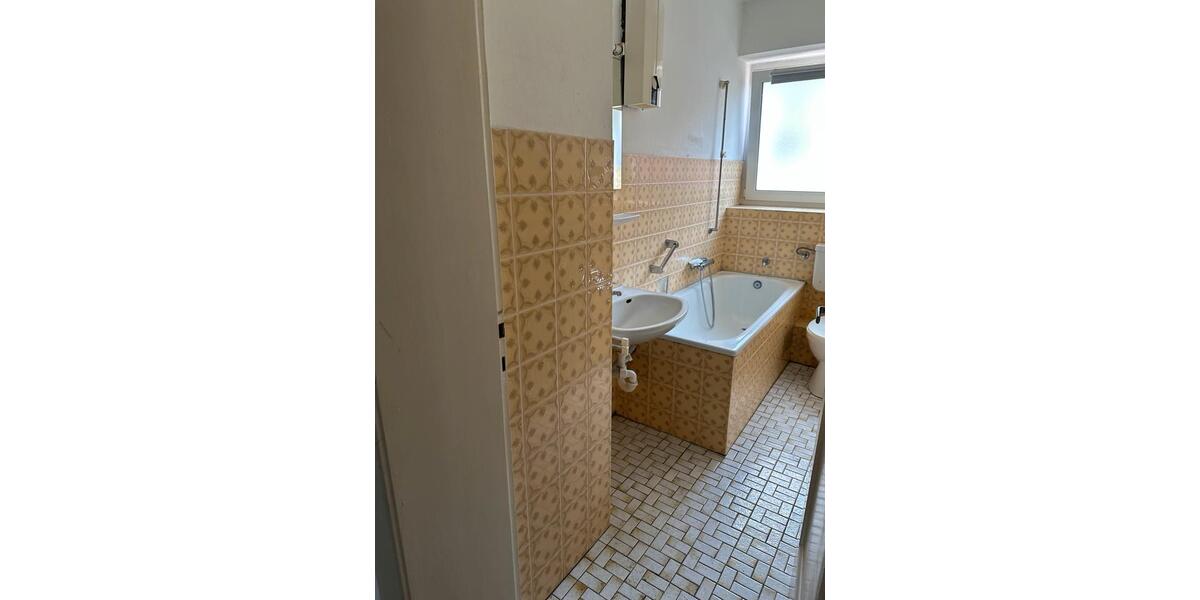 Etagenwohnung Wuppertal Elberfeld - 1.5 Zimmer, 36 m&sup2;, 500&euro; | Angebot:26048920