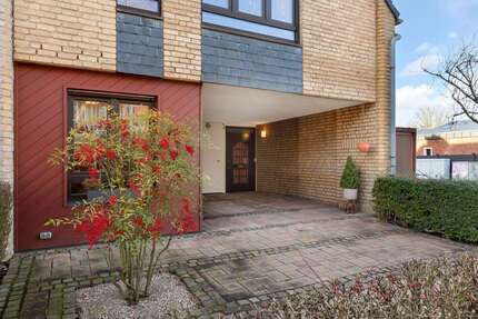 Haus Köln Chorweiler - 6 Zimmer, 158 m&sup2;, 595.000&euro; | Angebot:26083303