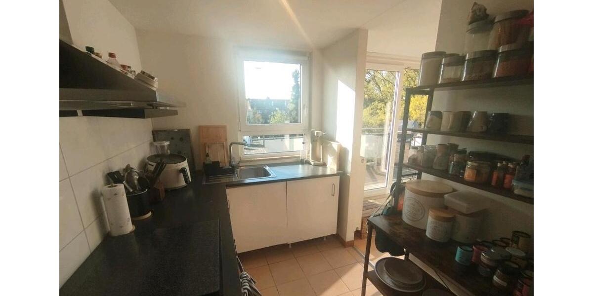Dachgeschoßwohnung Neuss Furth-Mitte - 2 Zimmer, 70 m&sup2;, 247.000&euro; | Angebot:26165906