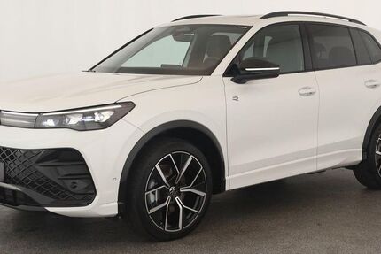 VW Tiguan 21.600 km 46.484 &euro; Neuss 41464