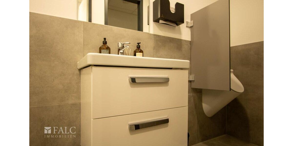 Gewerbeobjekt Grevenbroich - 2.750&euro; | Angebot:25990622