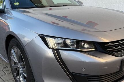 Peugeot 508 214.271 km 9.490 &euro; Bergisch Gladbach 51467