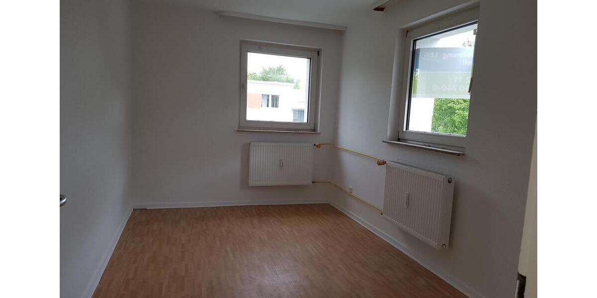 Etagenwohnung Wuppertal Gemarkung Langerfeld - 3 Zimmer, 71 m&sup2;, 699&euro; | Angebot:22905581