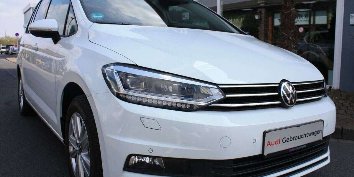 VW Touran 87.000 km 27.999 &euro; Kaarst 41564