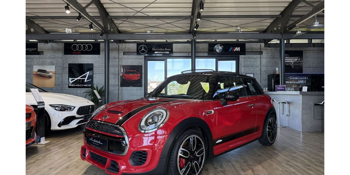 Mini John Cooper Works 73.570 km 20.900 &euro; Remscheid 42859