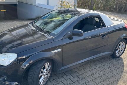 Opel Tigra 131.149 km 4.000 &euro; Köln 51149