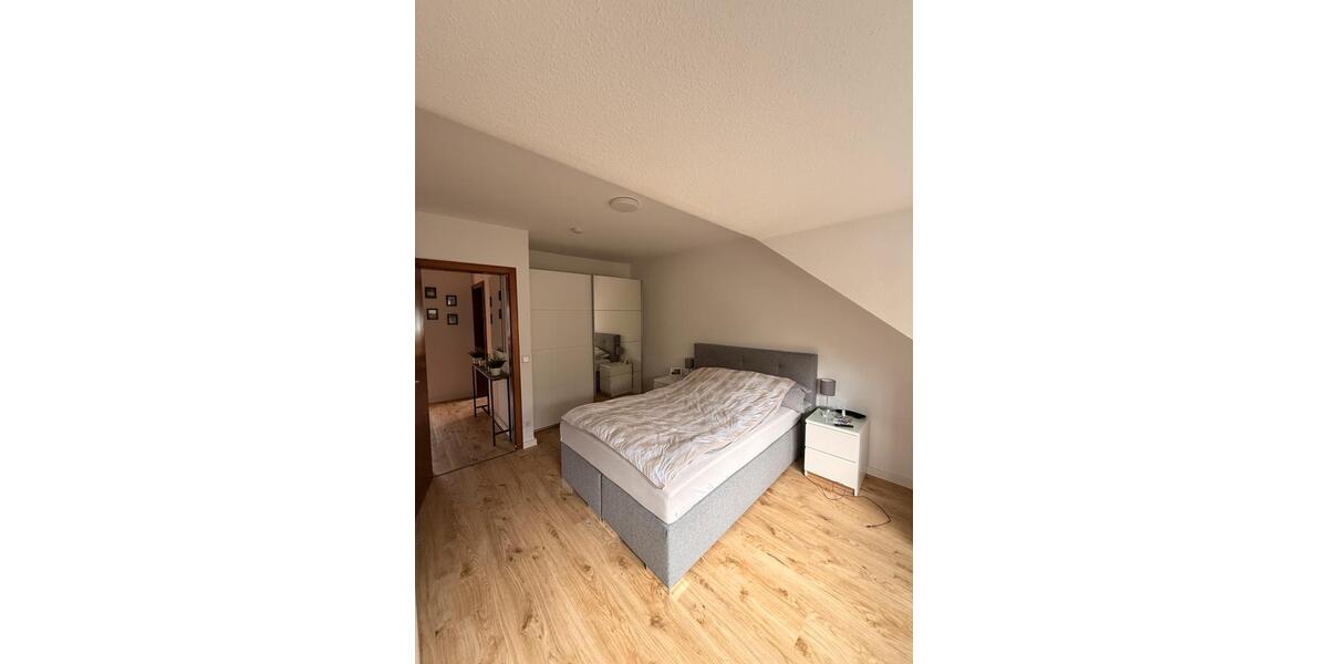 Dachgeschoßwohnung Ratingen Lintorf - 2 Zimmer, 55 m&sup2;, 780&euro; | Angebot:26031745