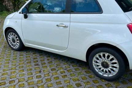 Fiat 500 61.000 km 9.100 &euro; Düsseldorf 40233